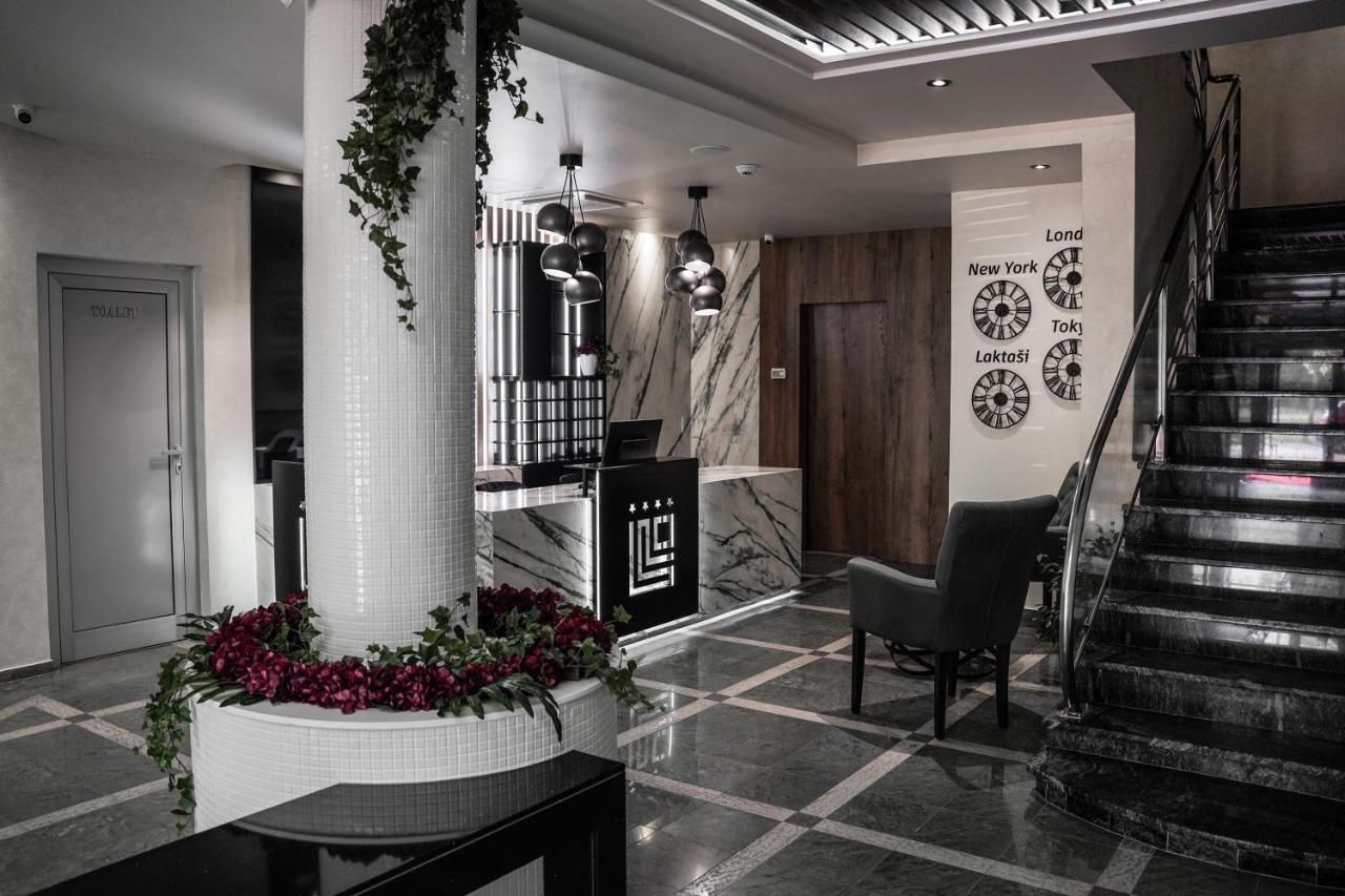 Hotel Laktasi Ngoại thất bức ảnh