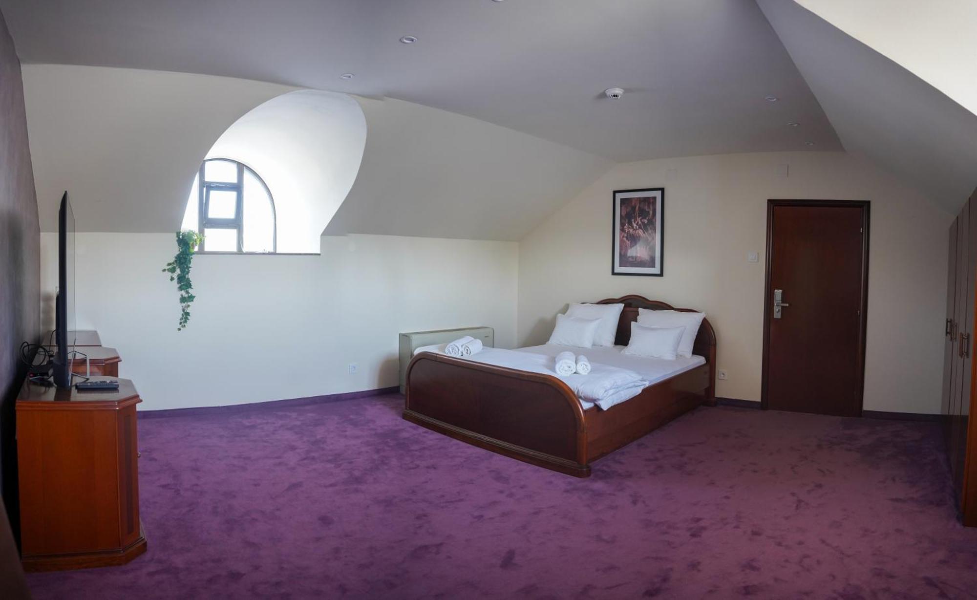 Hotel Laktasi Ngoại thất bức ảnh